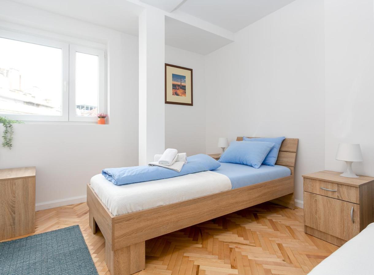 Grand Suite Centre Belgrade Extérieur photo